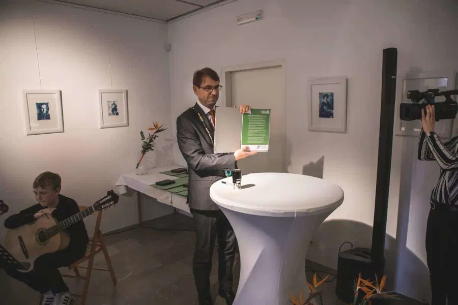 Na Ravnah slovesno podpisali Zeleno zavezo slovenskega turizma (FOTO)