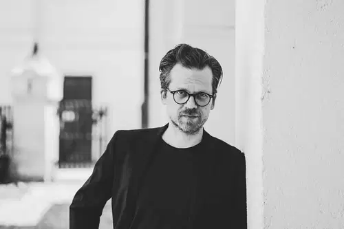 Na Ravne prihaja Vollmaier: Ligeti. Čaka vas vrhunski glasbeni večer