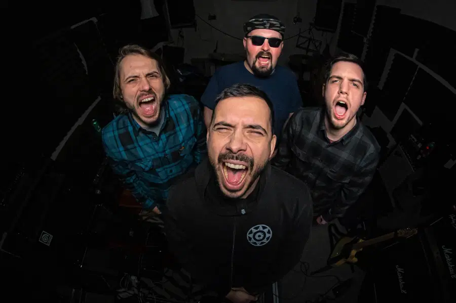 Skupina SMACKED išče statiste za njihov videospot in prireja žur