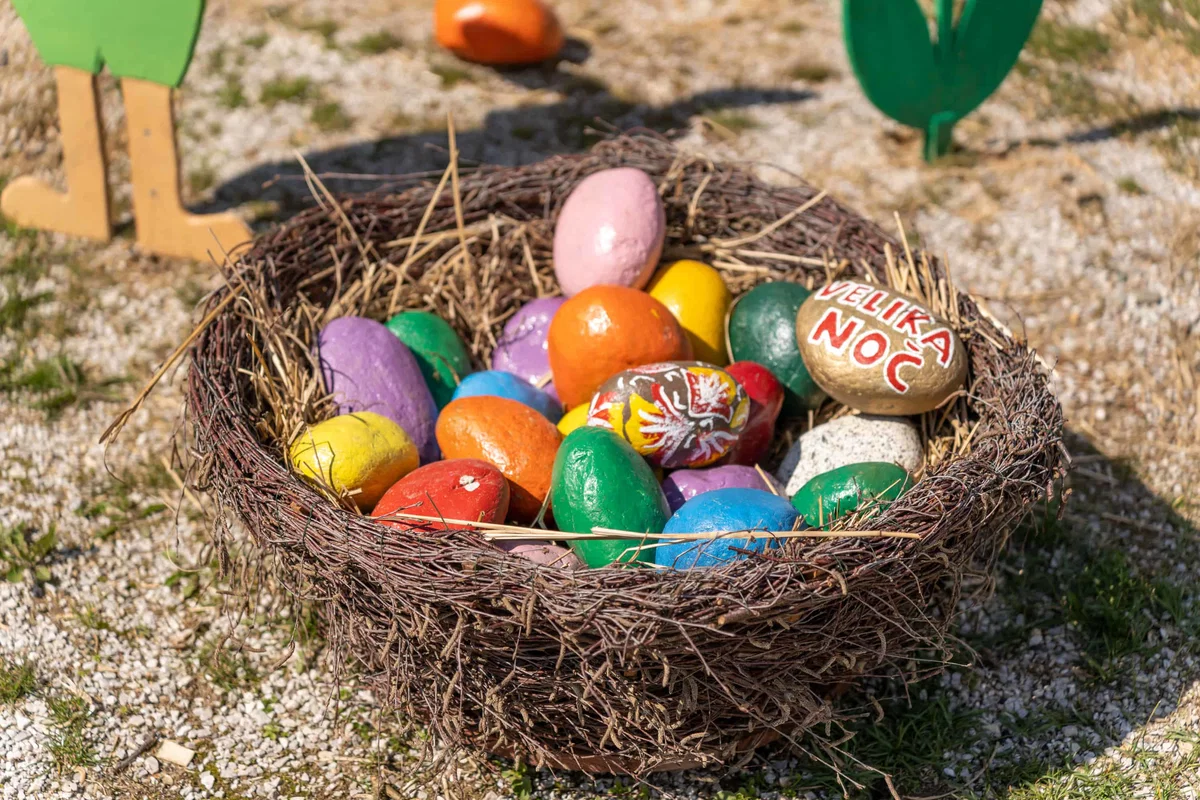 Pravoslavni verniki danes praznujejo veliko noč