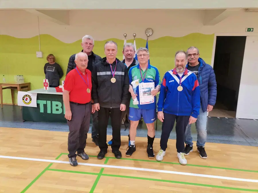Prvenstvo koroških društev upokojencev v namiznem tenisu (FOTO)