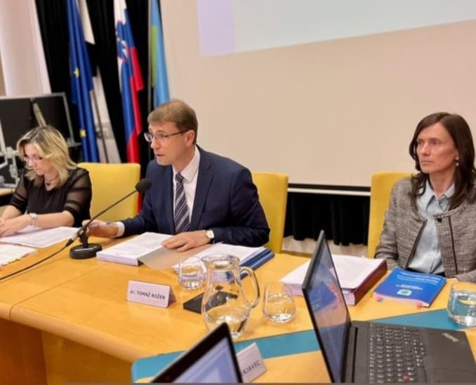 Potekala je 5. redna seja Občinskega sveta Občine Ravne na Koroškem