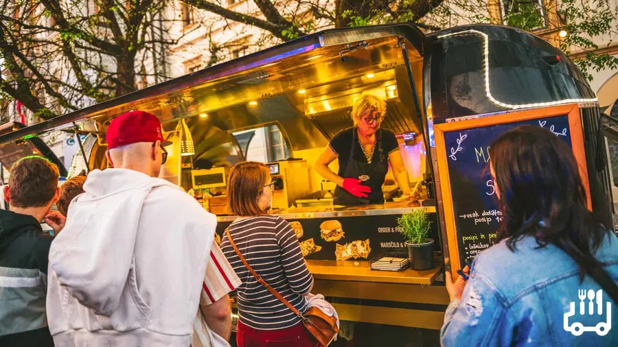 Eden najboljših food truck festivalov v začetku junija prihaja v Slovenj Gradec
