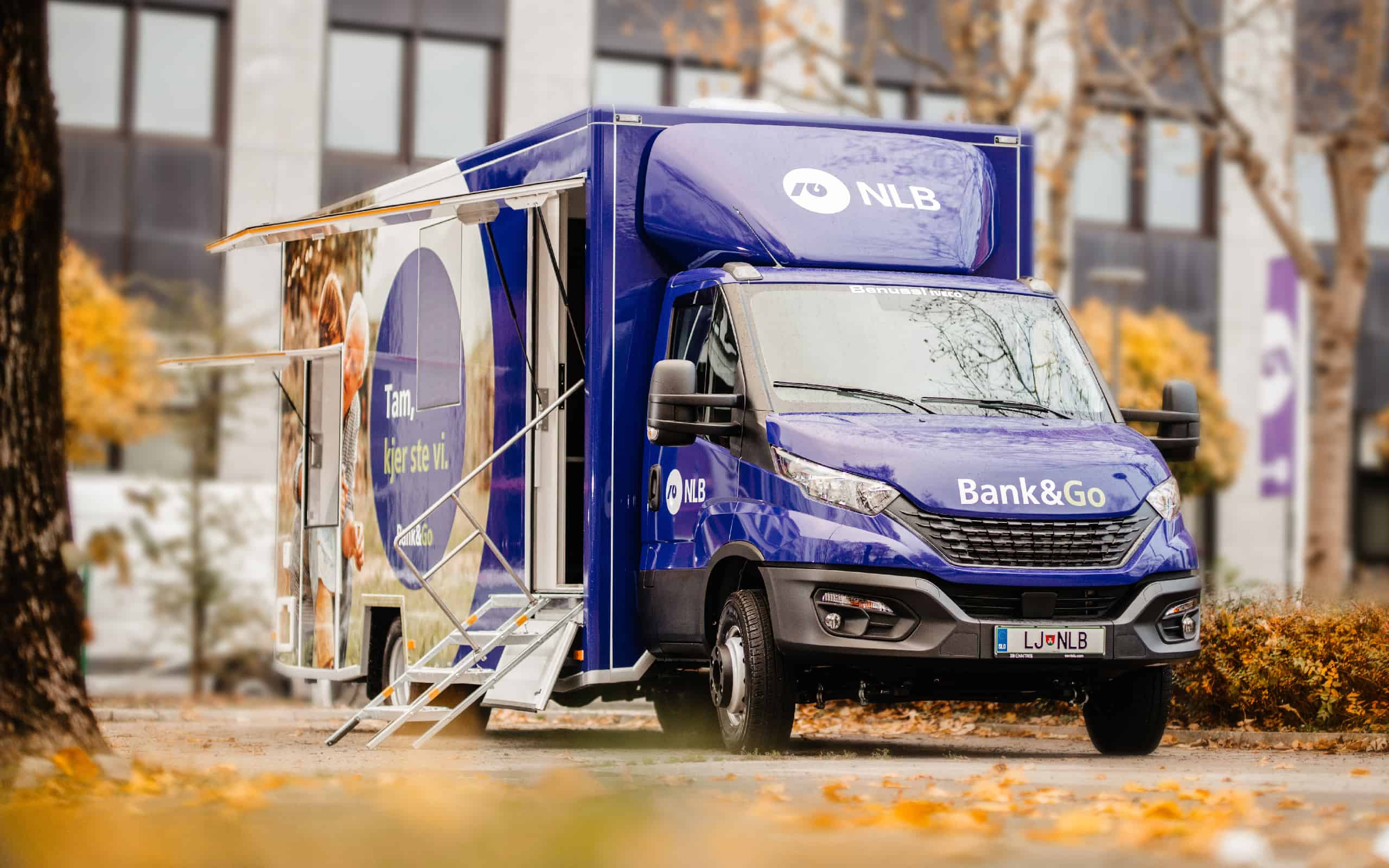 NLB Mobilna poslovalnica Bank&amp;Go odslej tudi na Prevaljah