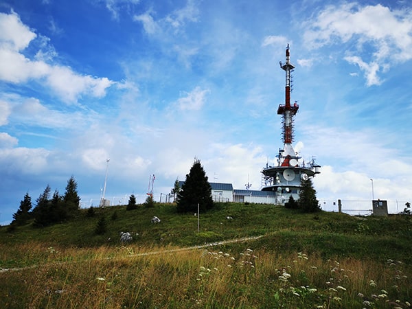 Pri sestopu iz Uršlje gore se je poškodovala planinka