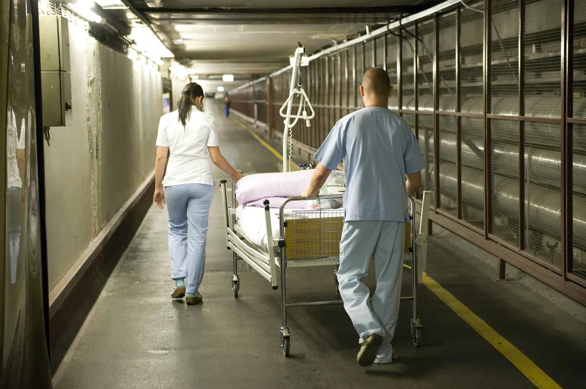 Ob mednarodnem dnevu medicinskih sester pozivi k izboljšanju delovnih pogojev