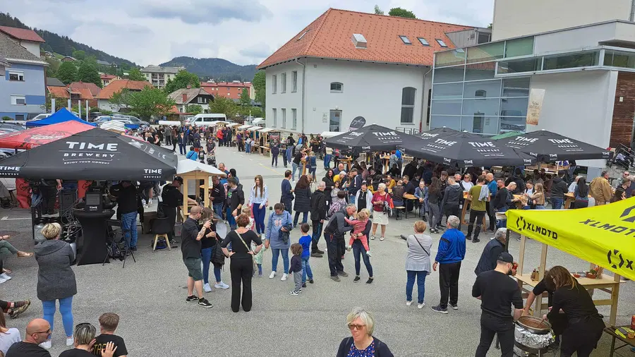 4. Festival Makaronflajša (in tife) več kot uspel in privabil veliko množico ljudi