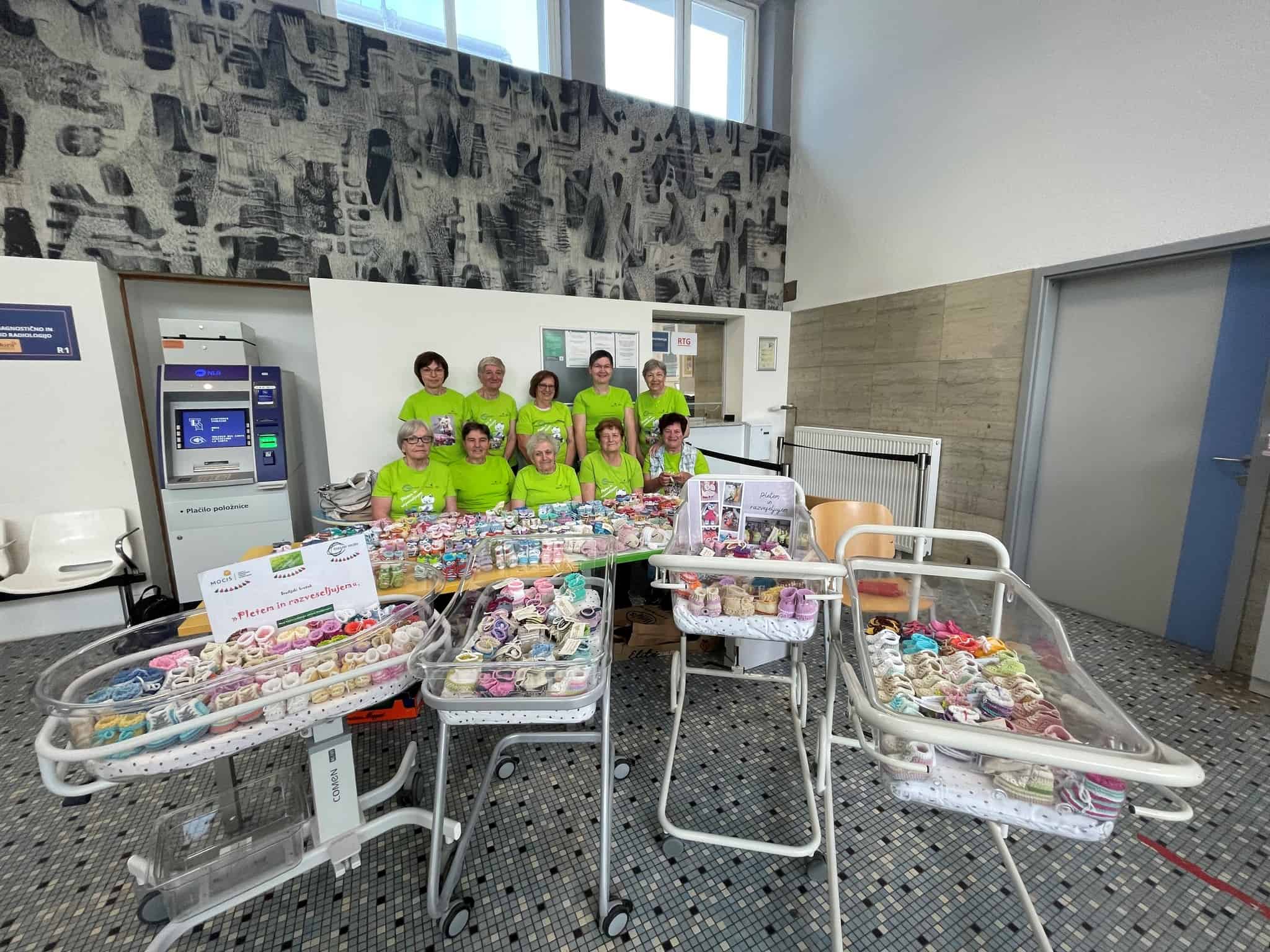 Muce copatarice ponovno razveseljujejo novorojenčke bolnišnice Slovenj Gradec