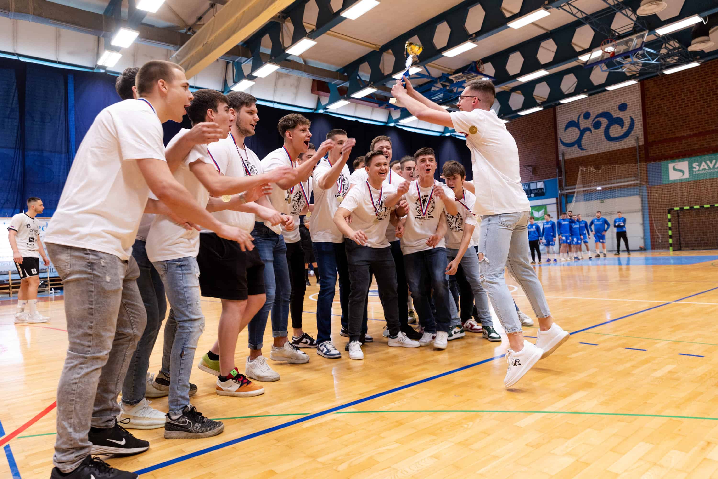 Mladinci RK Slovenj Gradec prvaki druge slovenske mladinske lige