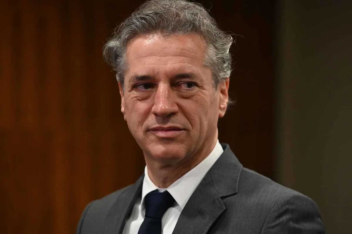 Vodenje ministrstva za zdravje bo začasno prevzel premier Golob