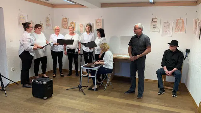 V Dravogradu vas čaka zanimiva razstava karikatur mnogih znanih obrazov