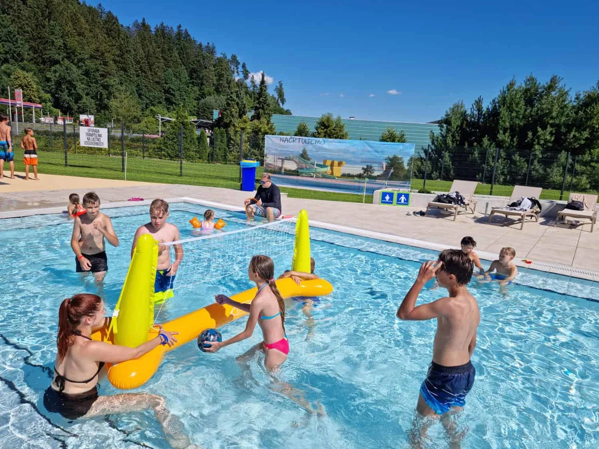 Aqualatio bo poskrbel za aktivne vodne vodene poletne počitnice, ki bodo doživetje za vašega otroka