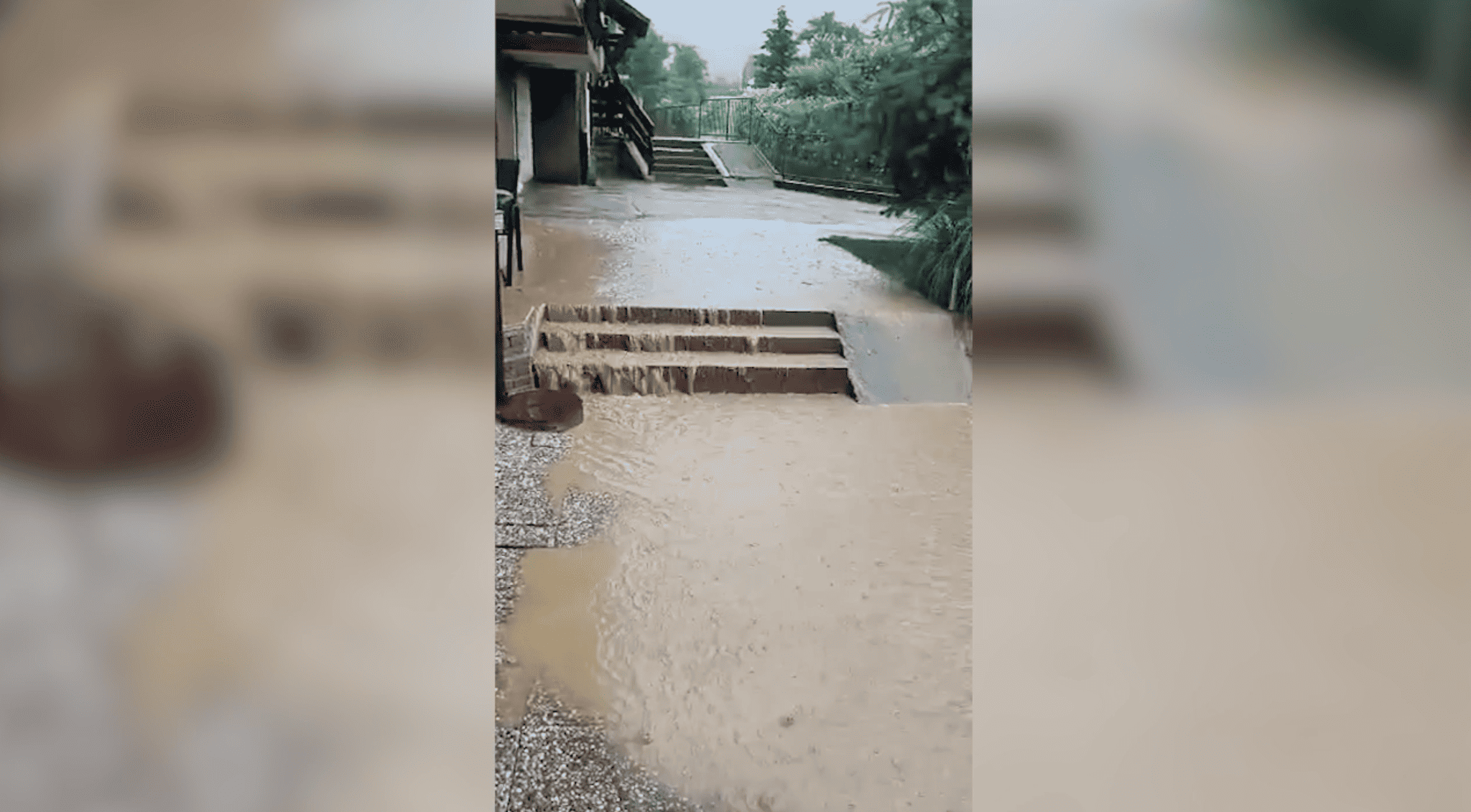 VIDEO: Padavine na Koroškem ponekod zalile ceste in objekte