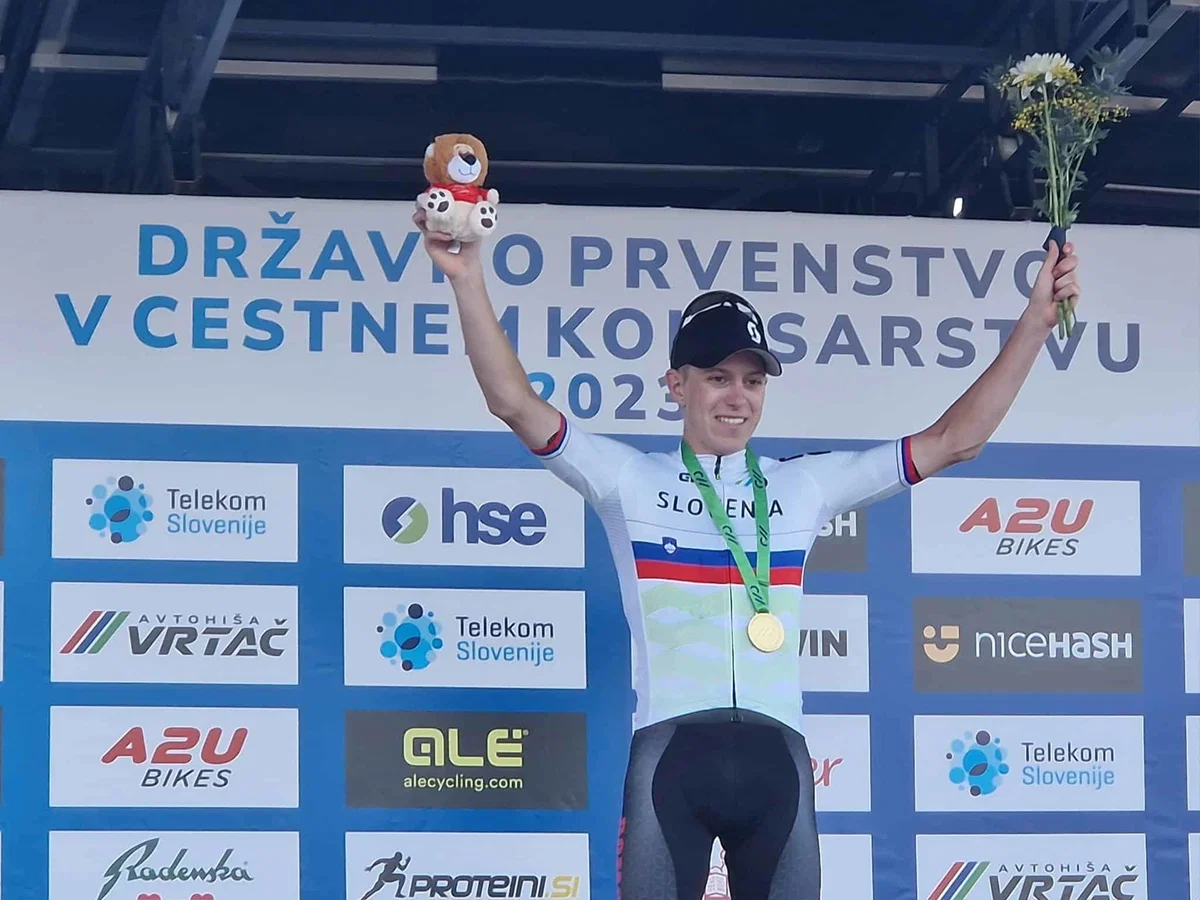 Teo Pečnik s Prevalj postal državni prvak v kategoriji U23 v cestnem kolesarjenju