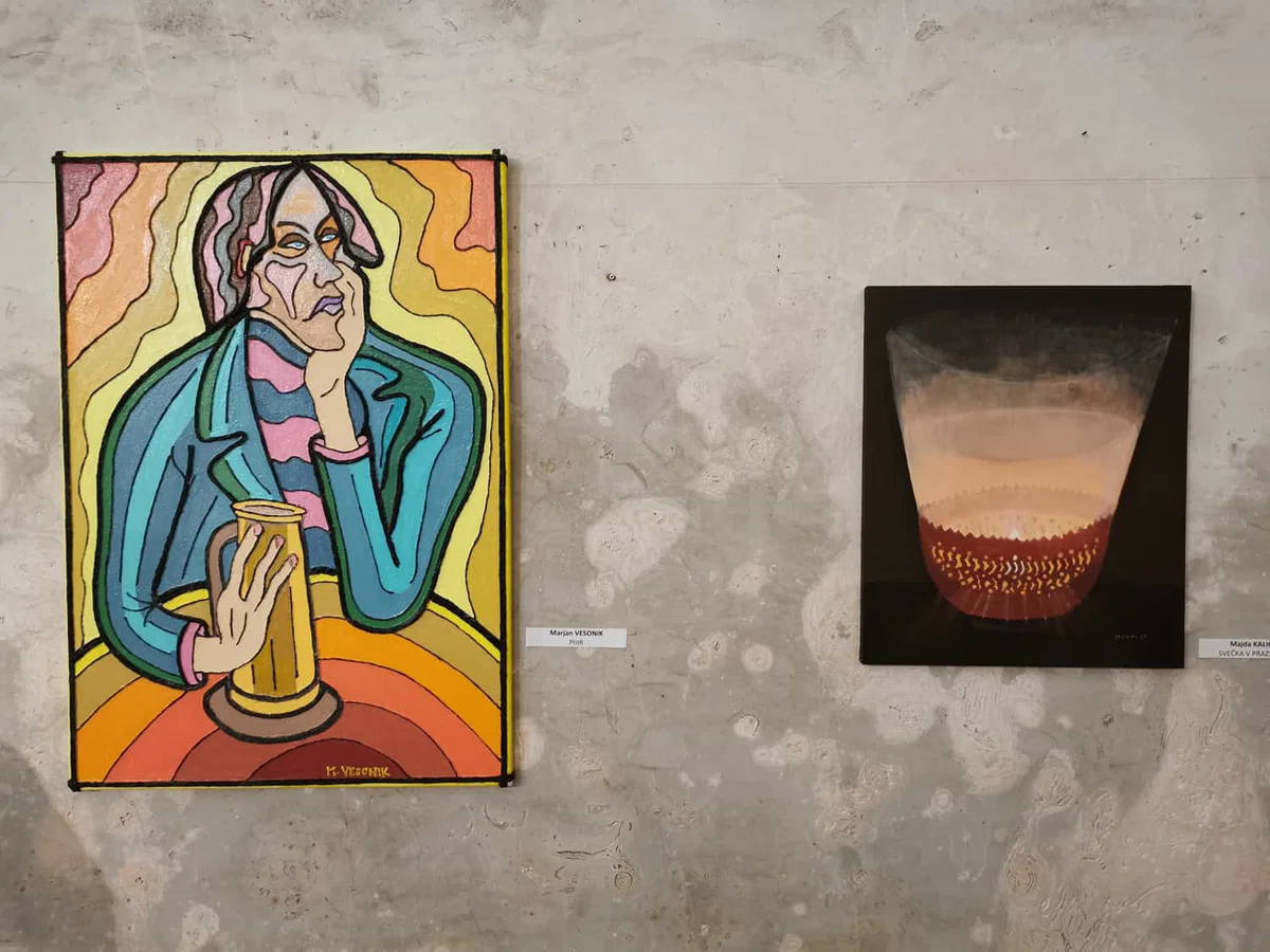 V cerkvi sv. Vida v Dravogradu je na ogled Območna likovna razstava