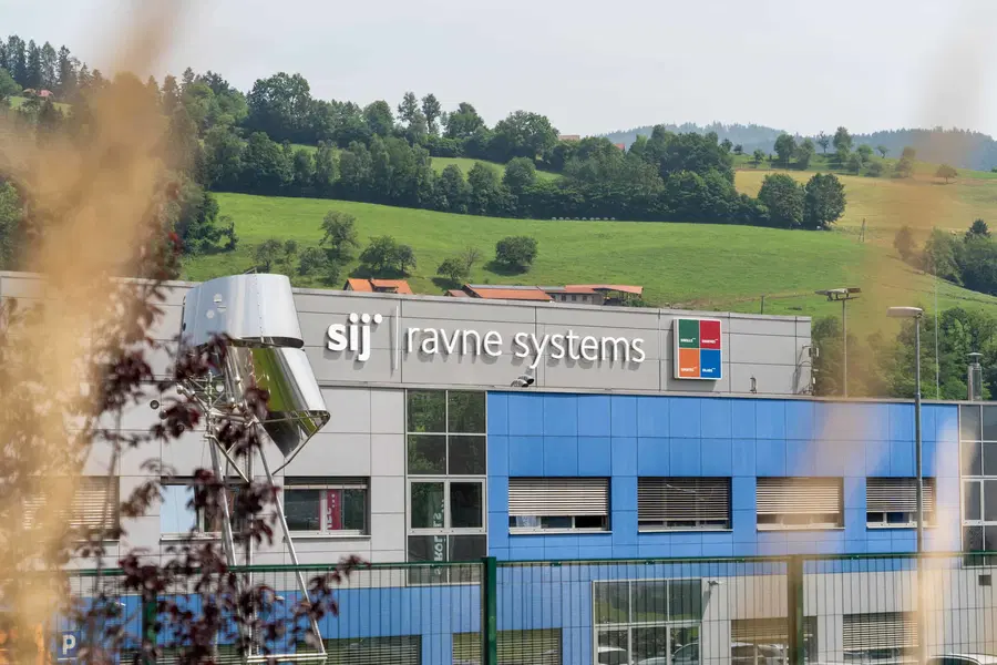 Sij začel pred prodajni postopek nove izdaje obveznic