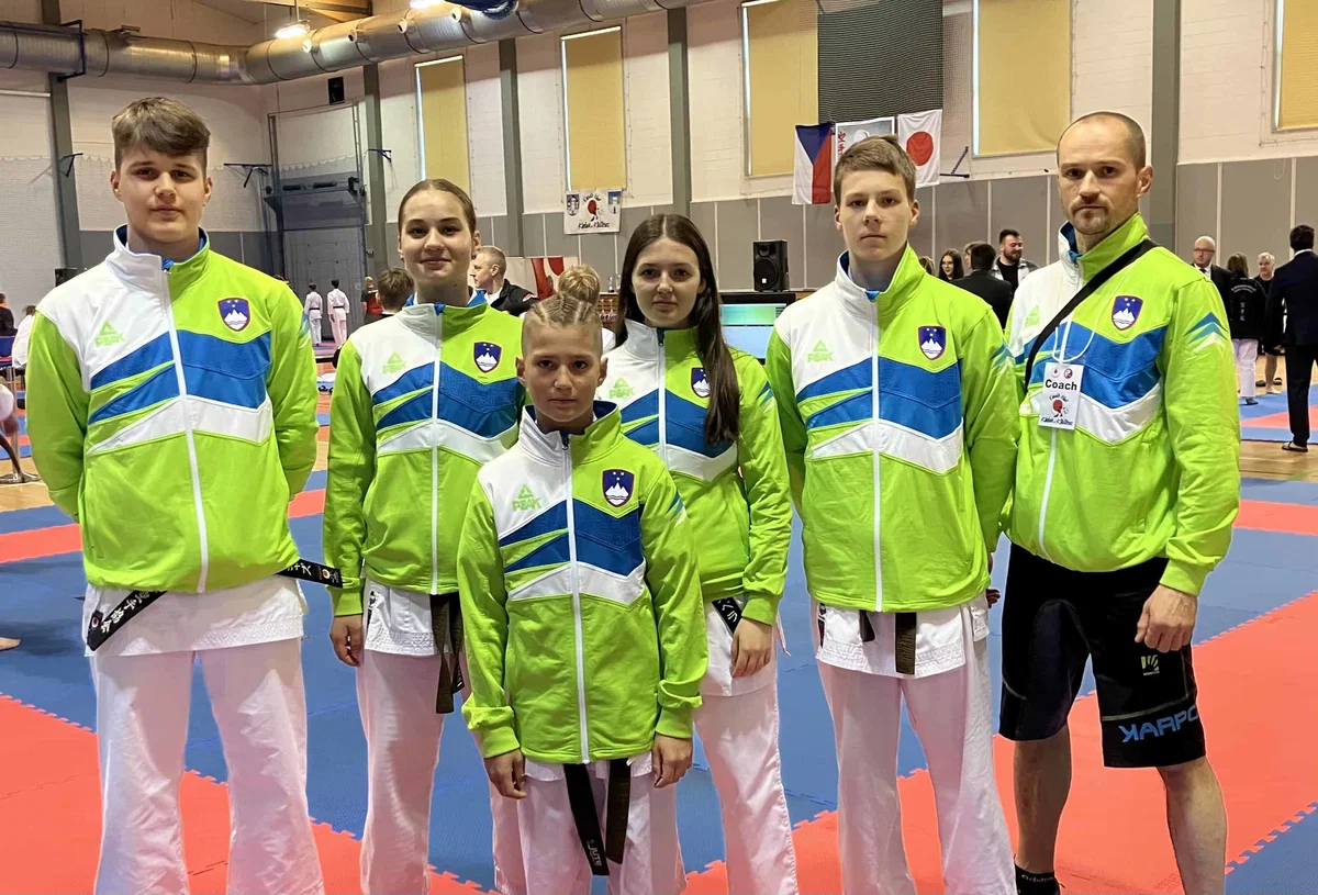 Na mednarodnem tekmovanju na Češkem so se odlično odrezali tudi člani Karate kluba Mežica