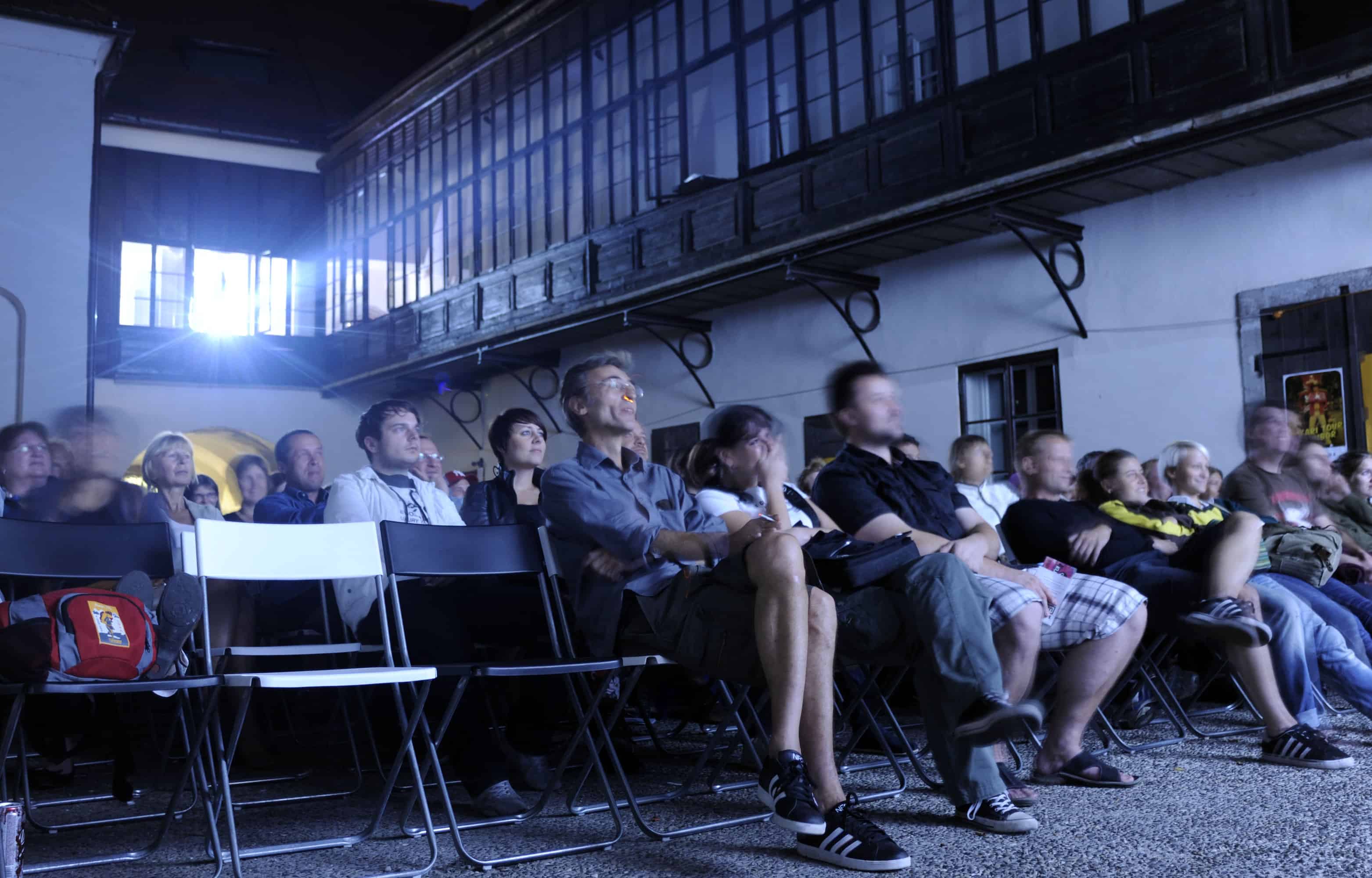 V Mariboru projekcija filma Izginjanje in razprava o Slovencih na avstrijskem Koroškem