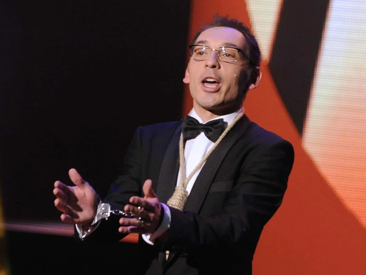 Zvečer vas bo v Radljah ob Dravi zabaval Tadej Toš