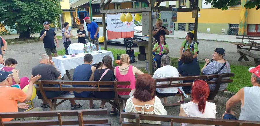 Štefka Krajnc iz CUD Črna zlata na specialni olimpijadi v Berlinu (FOTO)