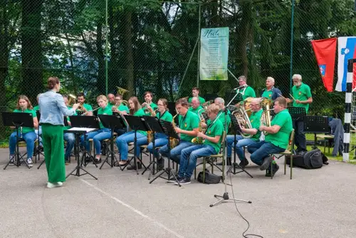 Potekal je prijeten glasbeni večer z Godbo na pihala Ojstrica ter druženje krajanov