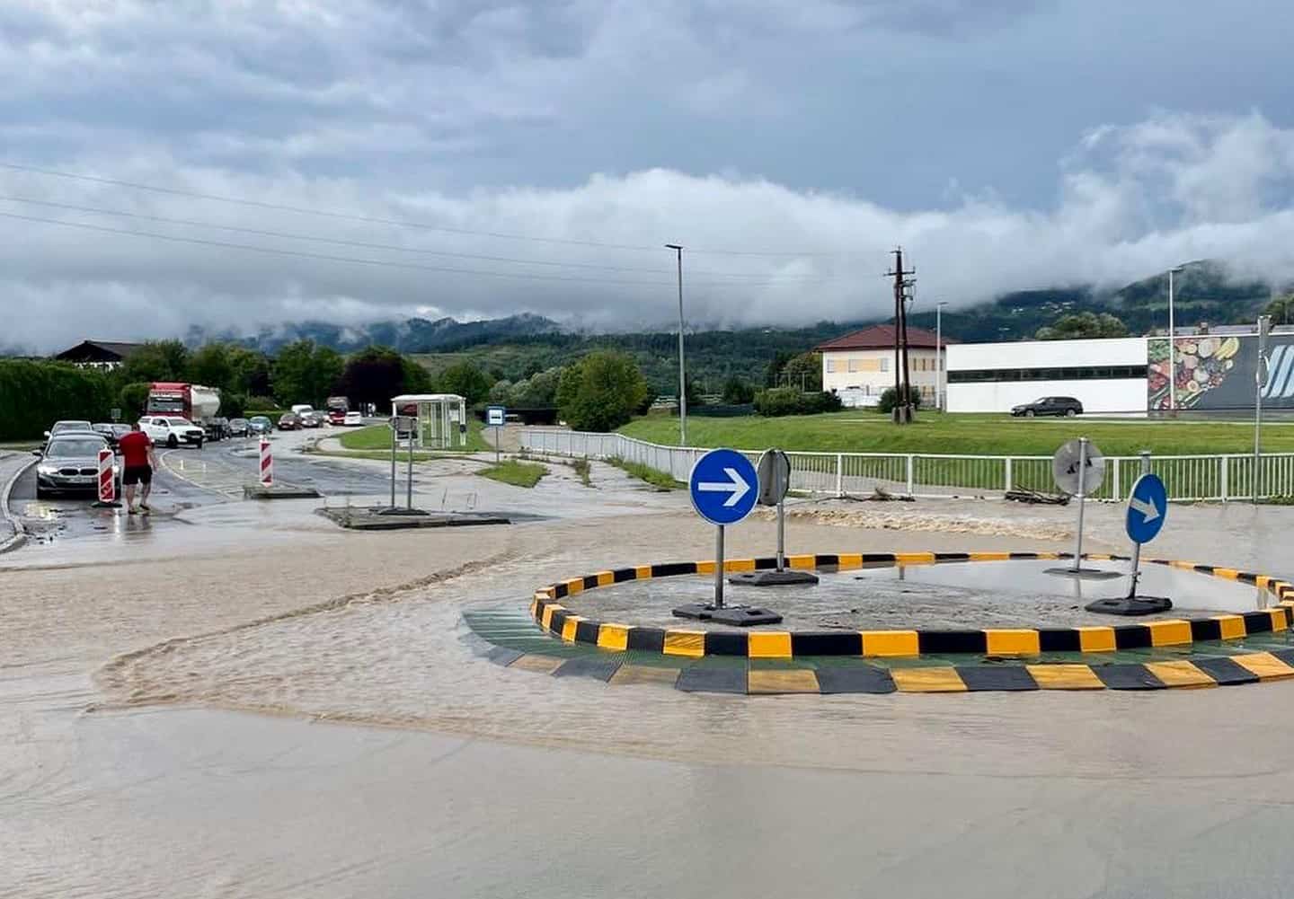 V Velenju poplavljeni številni objekti