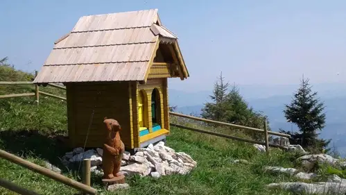 Markacisti odsvetujejo obisk planinskih poti na Koroškem