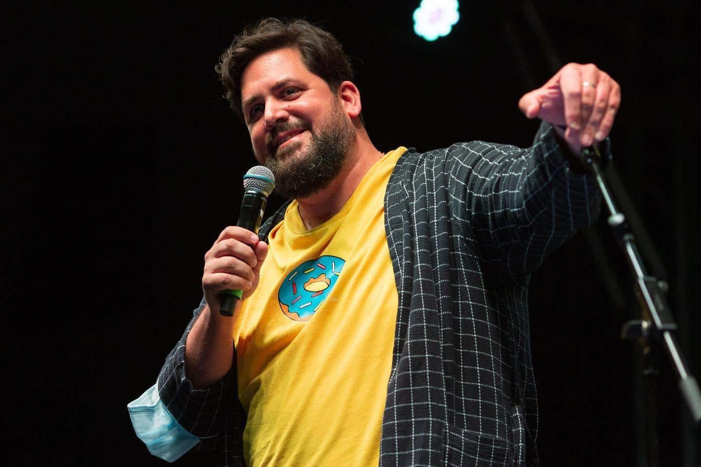 Na Ravne prihaja stand up komik Boštjan Gorenc - Pižama