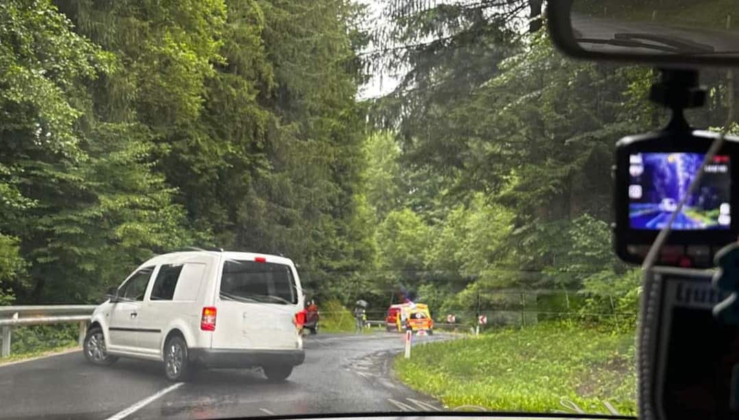 Do prometne nesreče je prišlo na Selah, voznik je izgubil kontrolo nad vozilom