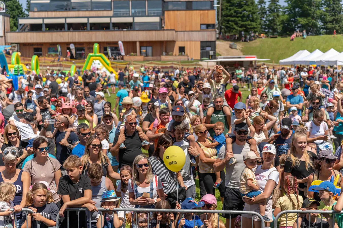 VIDEO: Samo še nekaj dni nas loči do Holcerčkovega poletnega festivala na Kopah, tokrat z nekaj novostmi