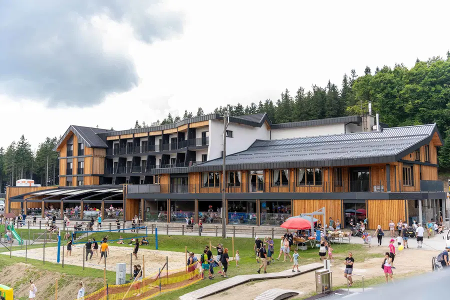 Na Kopah novi sedežnici, načrtovani obnovi Lukovega doma in Hotela Slovenj Gradec