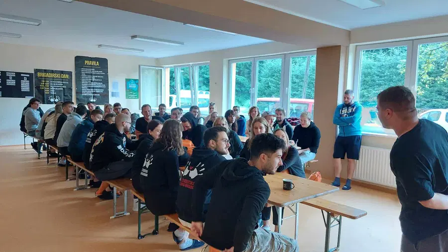 Na Muto prispeli študentje 24. študentske delovne brigade