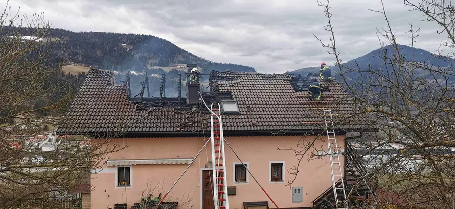 Z vami delimo zahvalo družine Vivod Jeseničnik, ki jo je prizadel požar