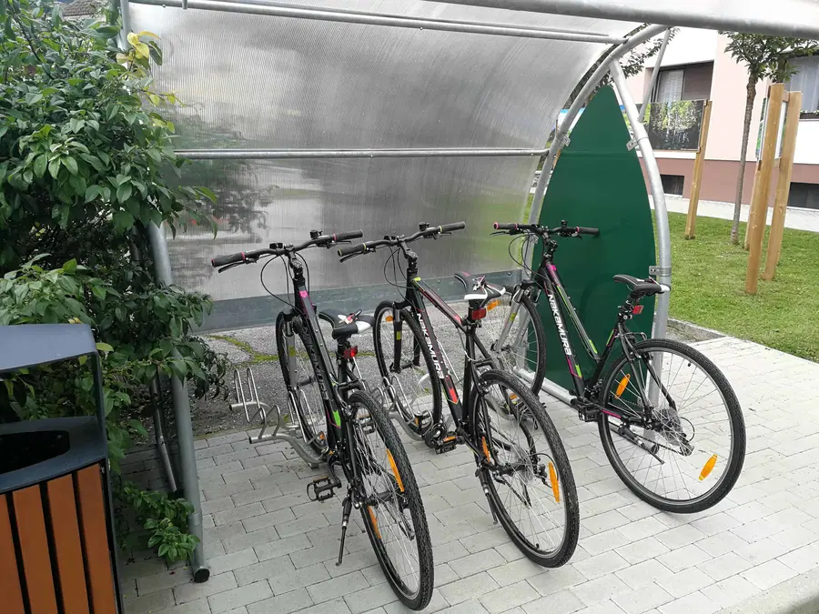 V Črni brezplačna izposoja koles za občane in obiskovalce