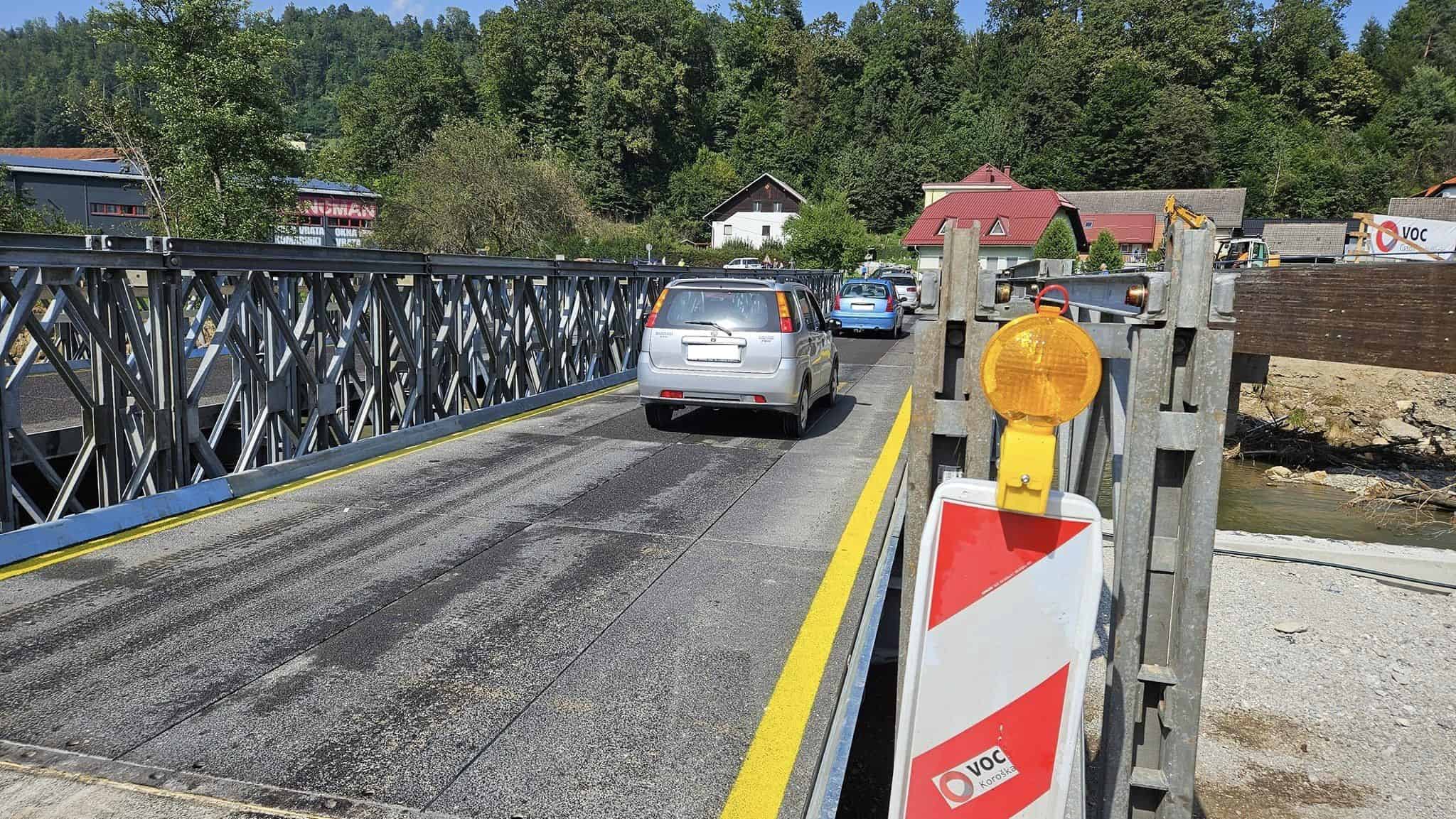 Z avtomobilom zapeljal na podrt most v Otiškem Vrhu