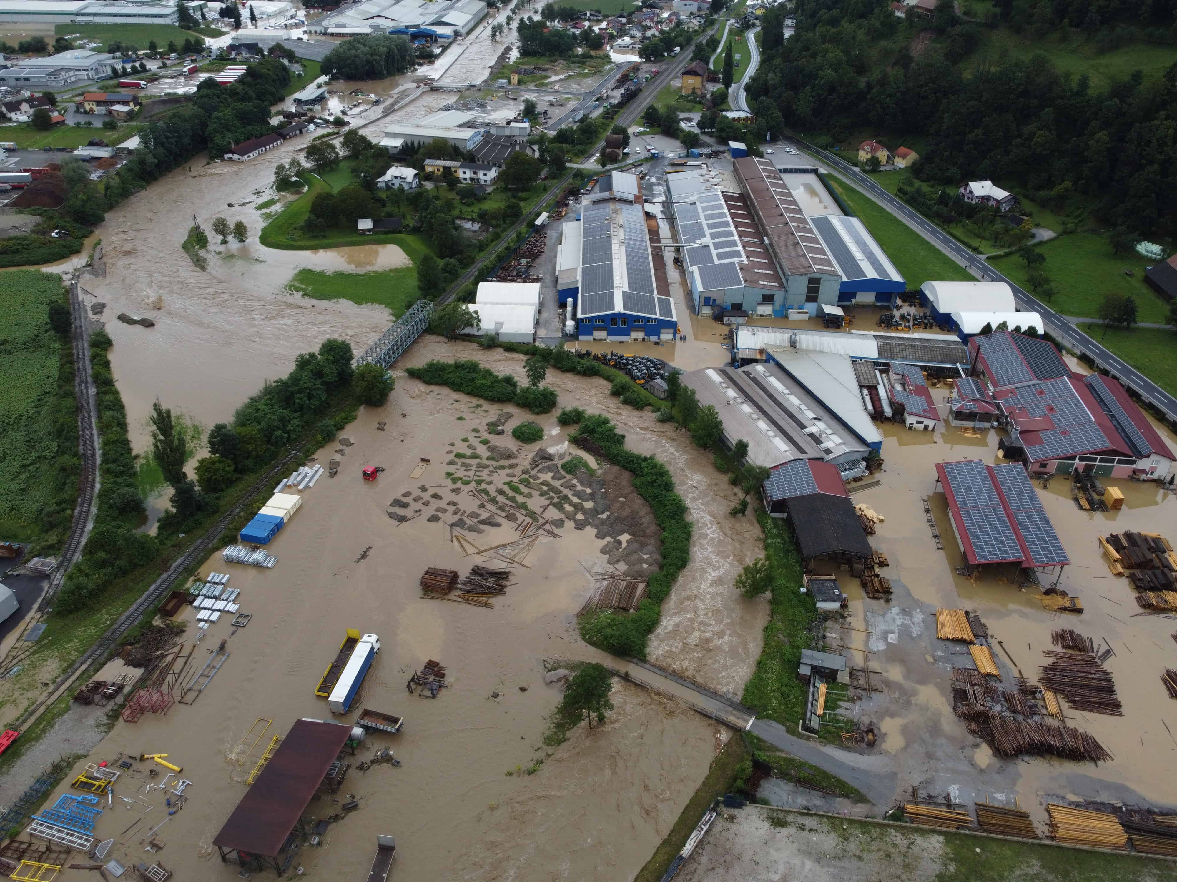 APOKALIPTIČNI POGLED na Otiški Vrh