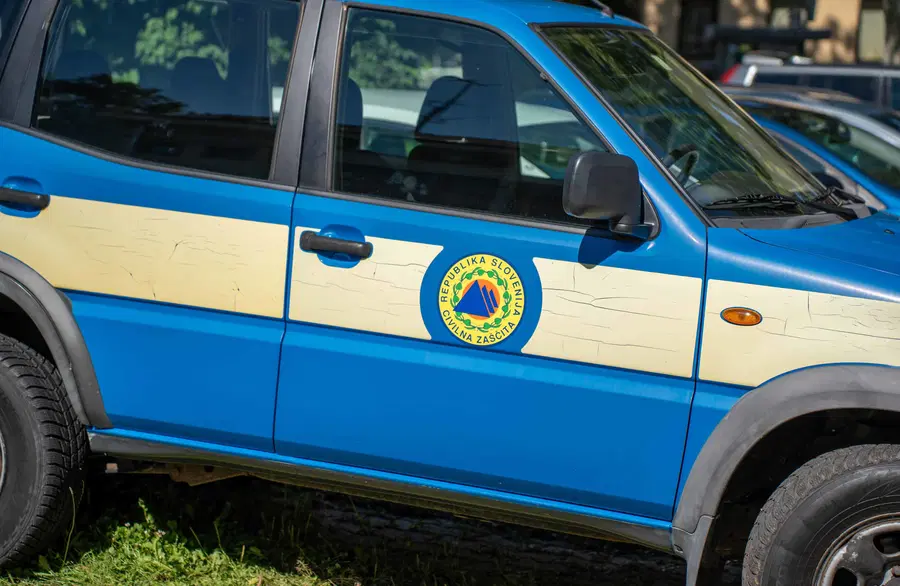 Civilna zaščita Koroške ima hrane in oblačil zaenkrat dovolj