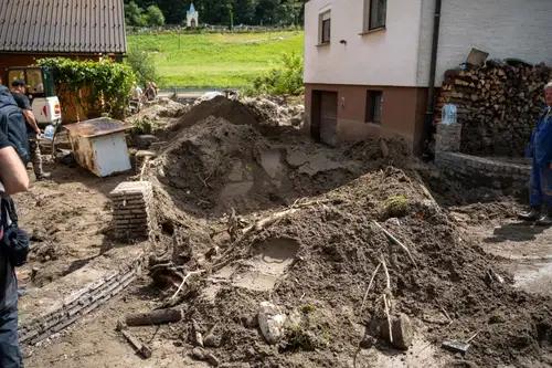 DZ potrjuje novelo zakona o odpravi posledic naravnih nesreč