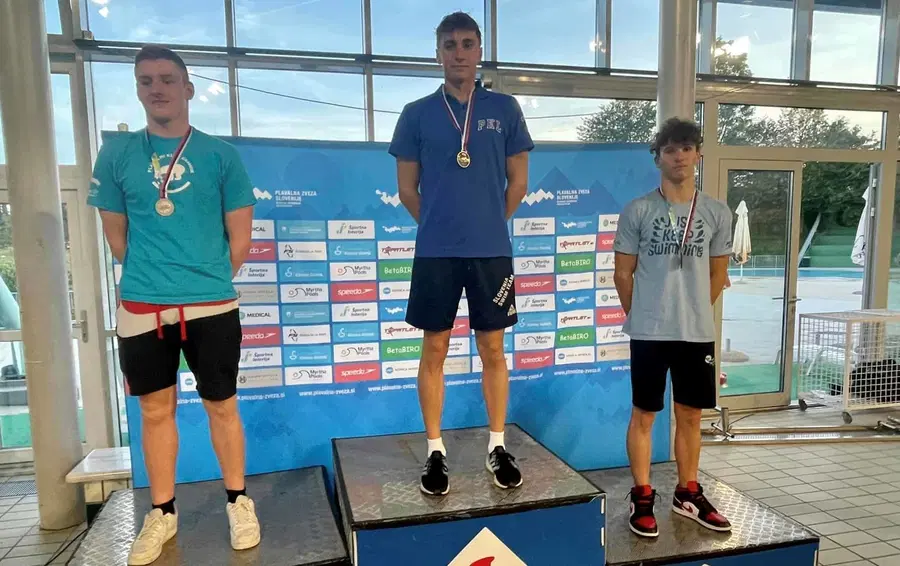 Plavalci Fužinarja na državnem prvenstvu osvojili 36 medalj