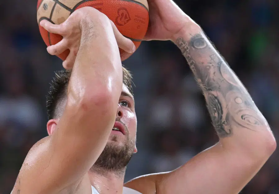 Slovenija SP začela z zanesljivo zmago proti Venezueli