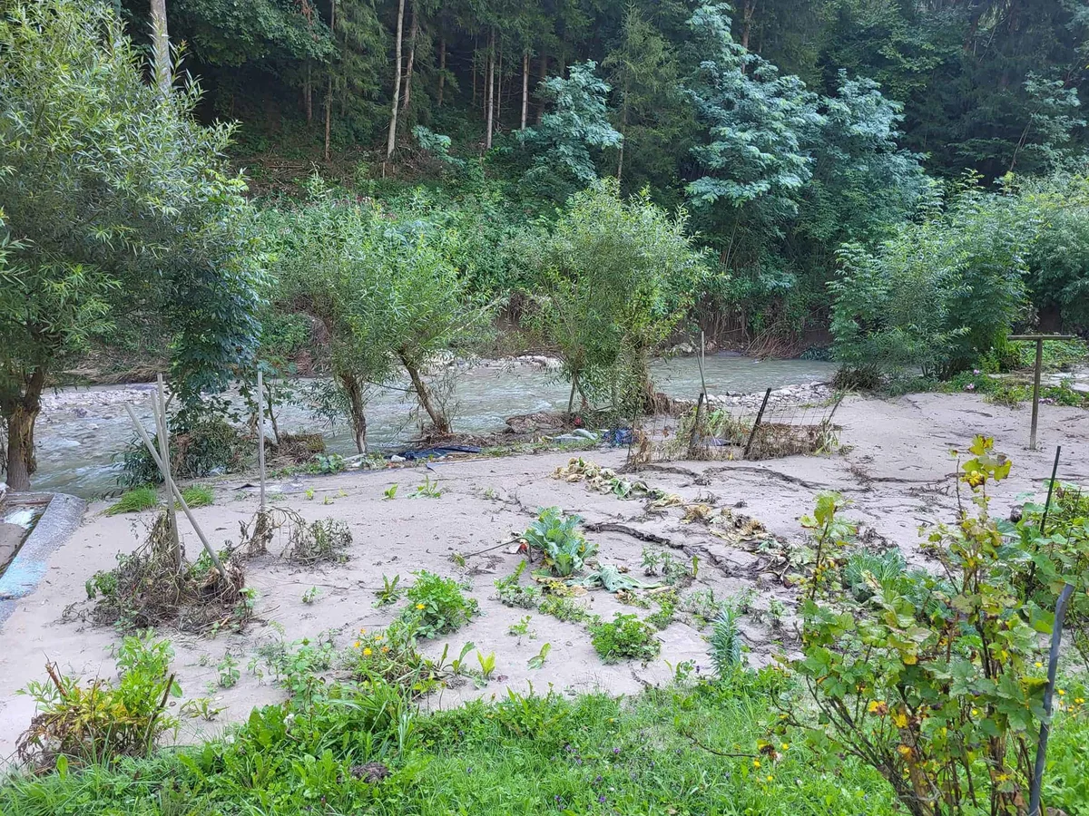 Župan dr. Tomaž Rožen: Ravne bomo čim prej postavili na noge (FOTO)