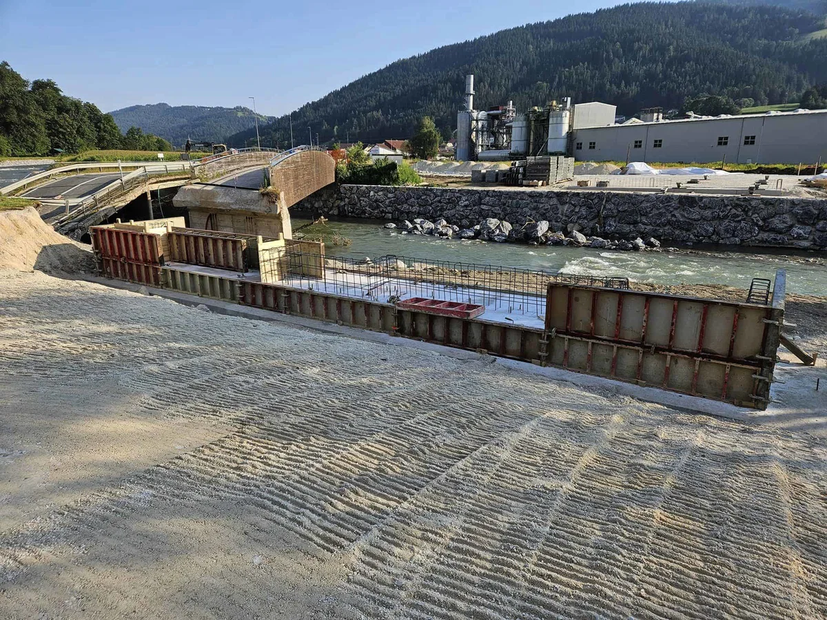 V Dravogradu brez upoštevanja gospodarstva škode za več kot deset milijonov evrov