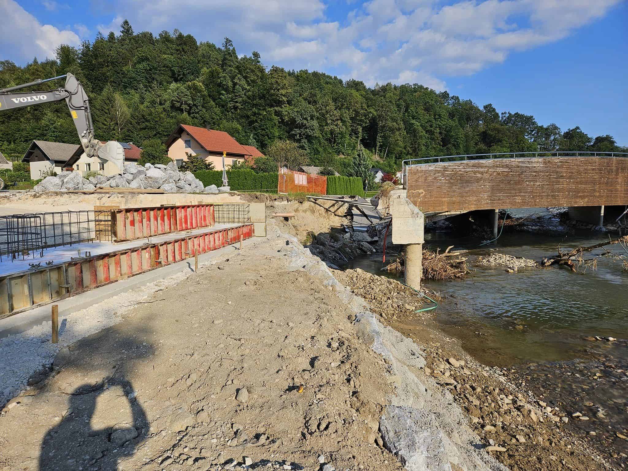 Gospodarstvo z Golobom o ukrepih za sanacijo po avgustovski ujmi