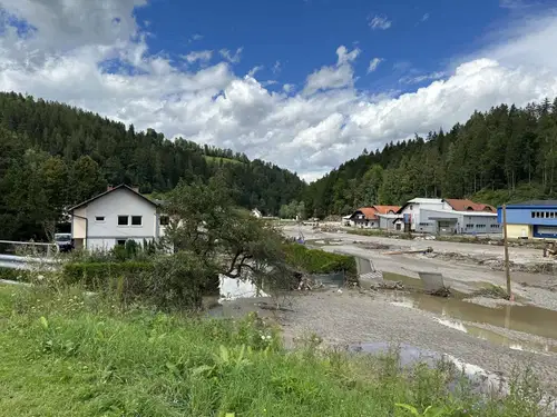 Vlada RS pripravila celoten zbir ukrepov za poplavljena gospodinjstva