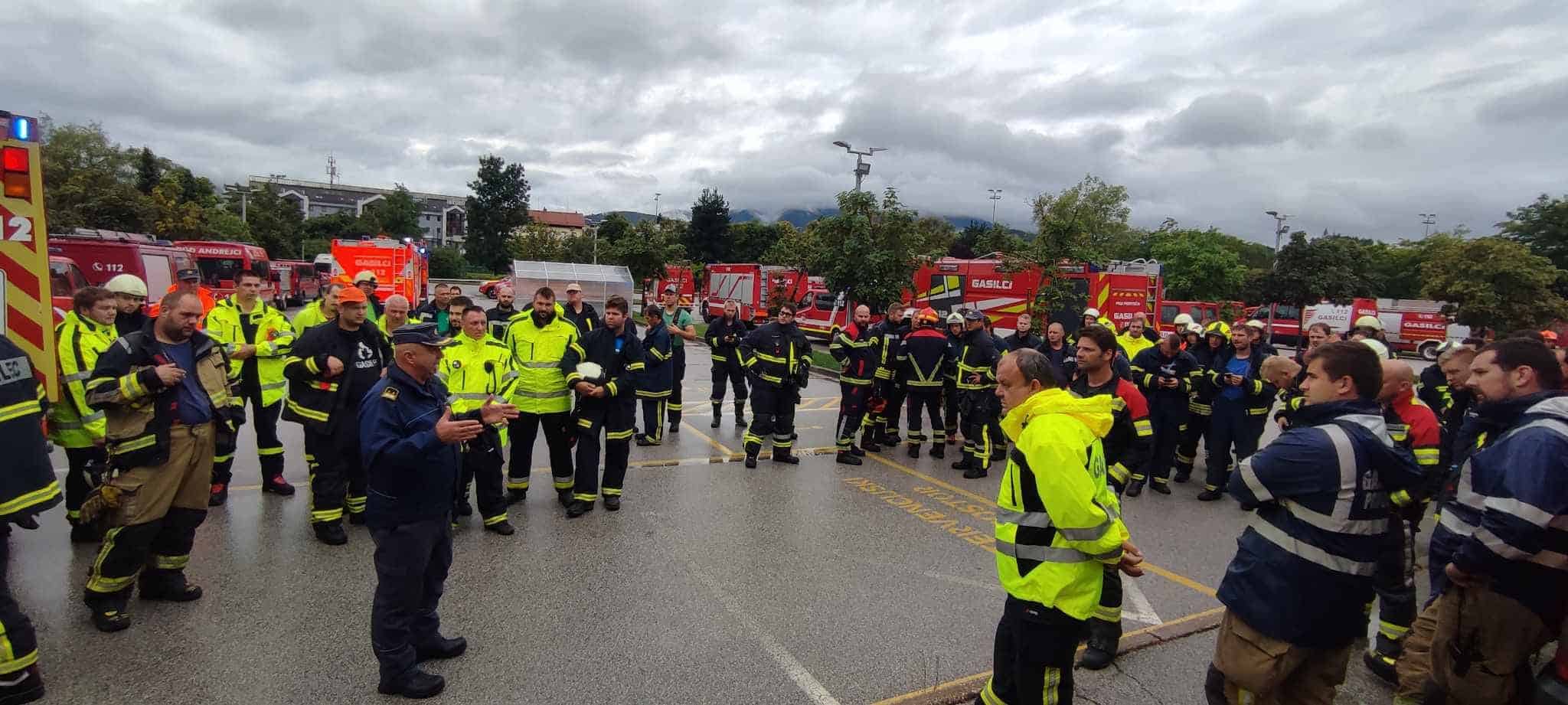 Korošcem so priskočili na pomoč tudi iz drugih gasilskih regij države