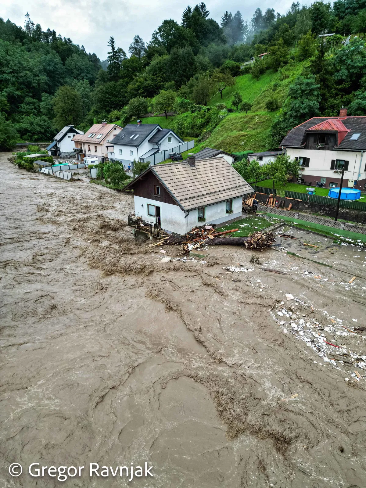 Dve leti po ujmi: Koroška med obnovo in čakanjem