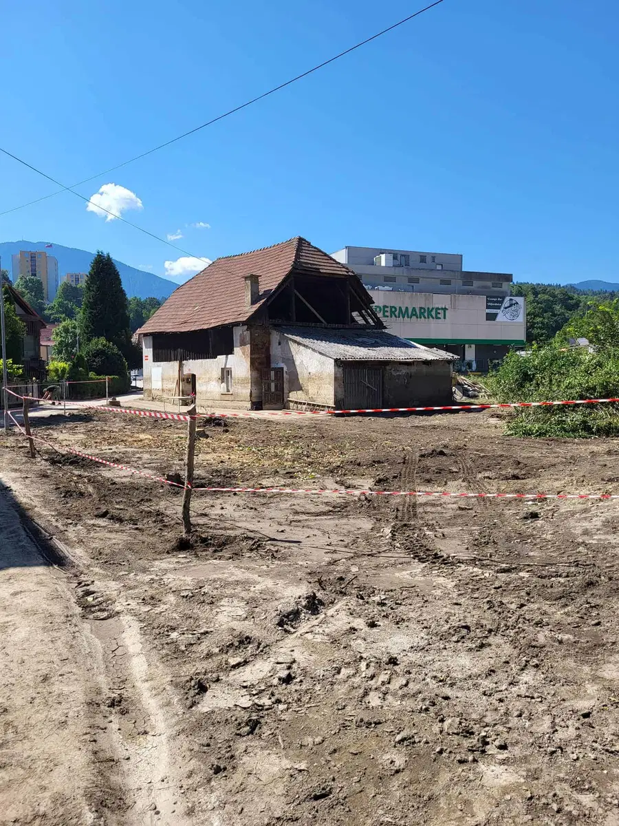 Ob veliki škodi in kratkih rokih popis škode za občine zahtevna naloga