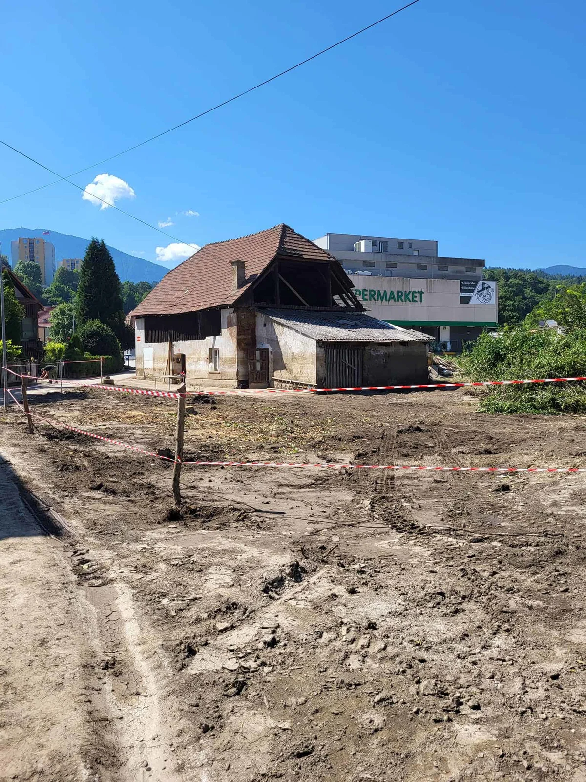Ob veliki škodi in kratkih rokih popis škode za občine zahtevna naloga