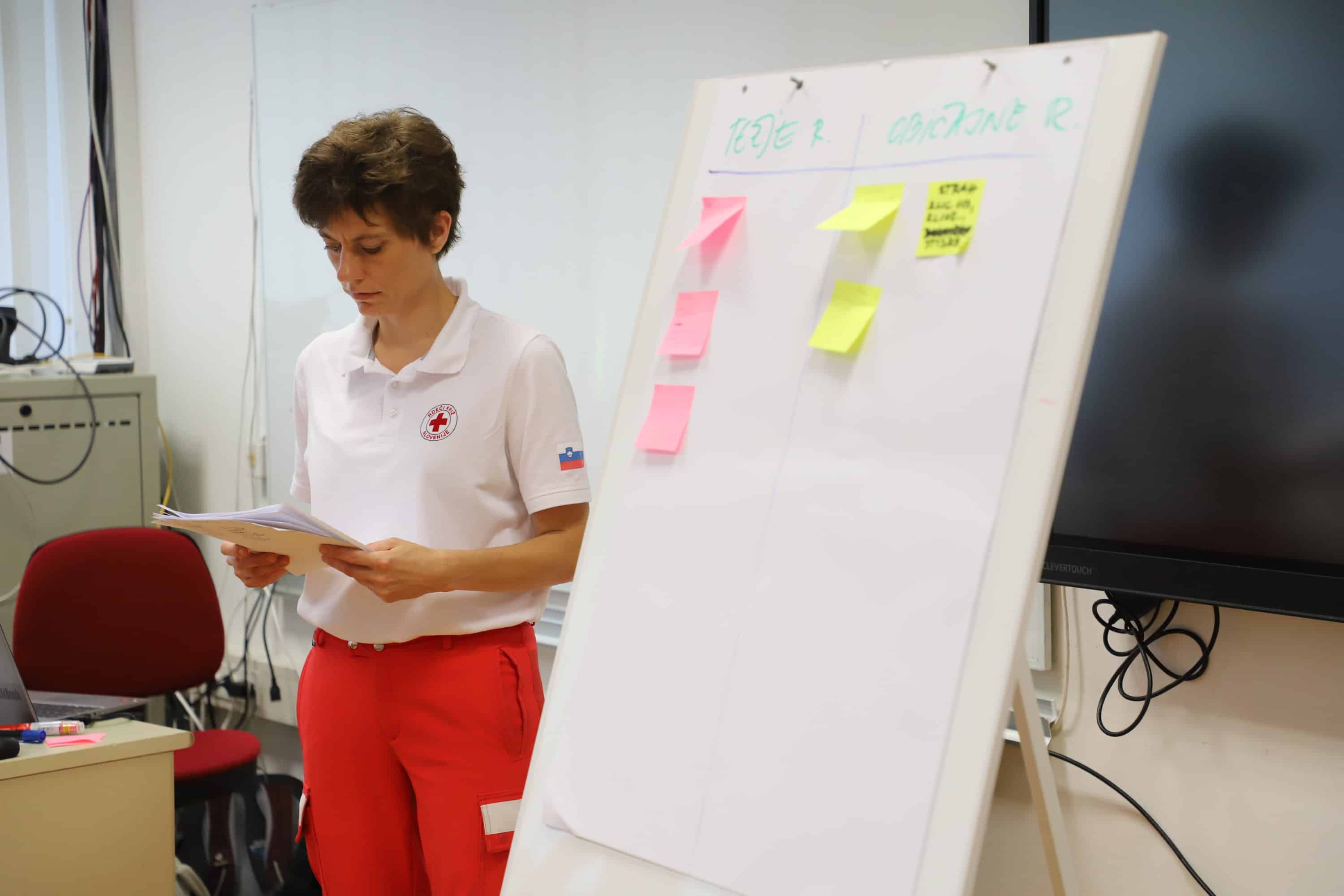 Pri Rdečem križu Slovenije začenjajo z izplačevanjem finančne pomoči Vlade RS