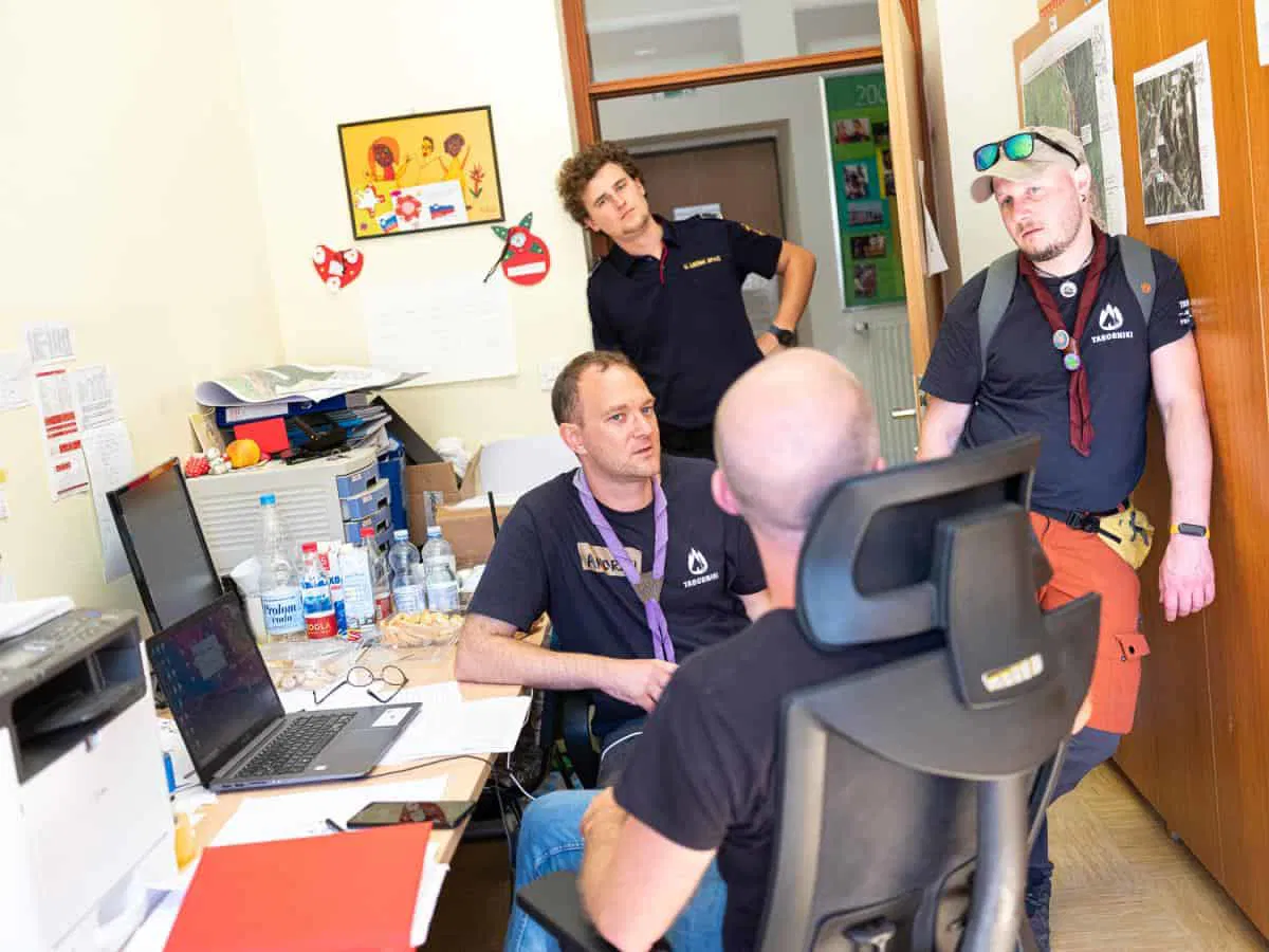 Ravenski taborniki ob tabornikih celotne Slovenije složno prihiteli na pomoč na Koroško